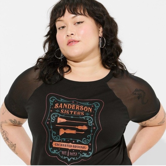 Size 6 Disney Hocus Pocus Classic Fit Mesh Sleeve Raglan Top - Picture 2 of 6